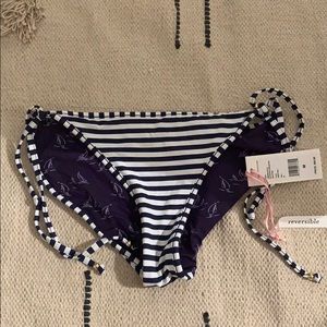 never worn vineyard vines (reversible)bottoms